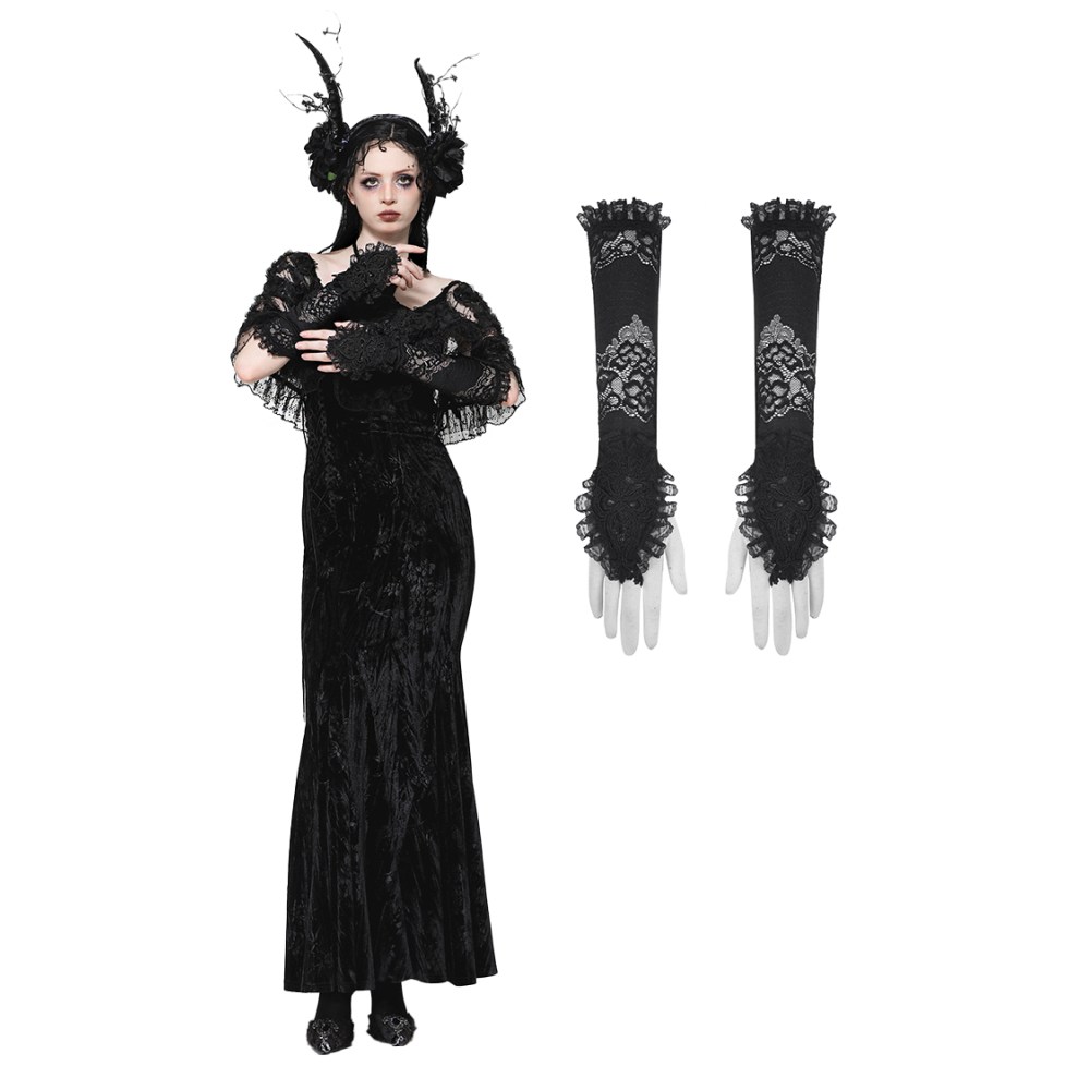 Dark in Love - Gothic Romantic Lace Embroidered Gloves - Black